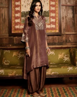The Rusted Tissue Gota Plum Kurta Set