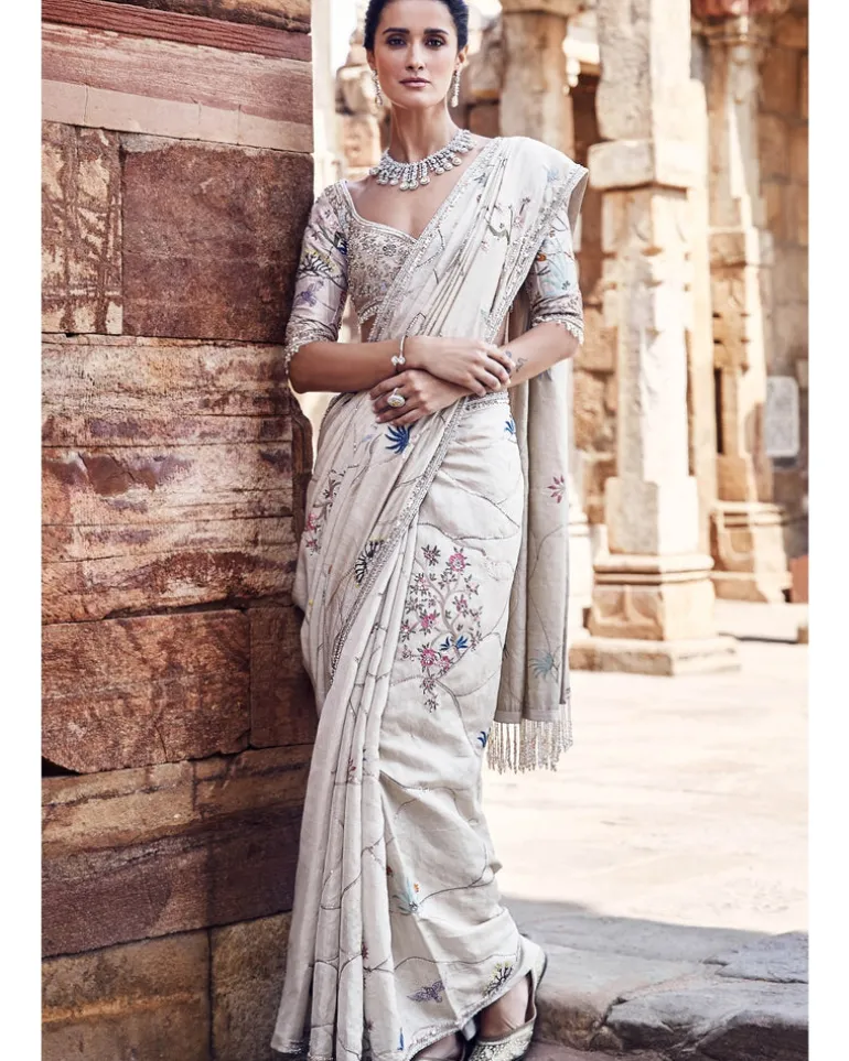 The Shikargah Sari Set