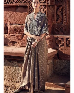 The Sona Patti Multani Mini Cape With The Iconic Wing Stitched Sari