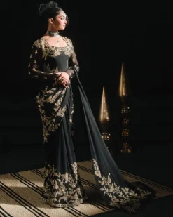 The Sunheri Bel Stitched Sari Set
