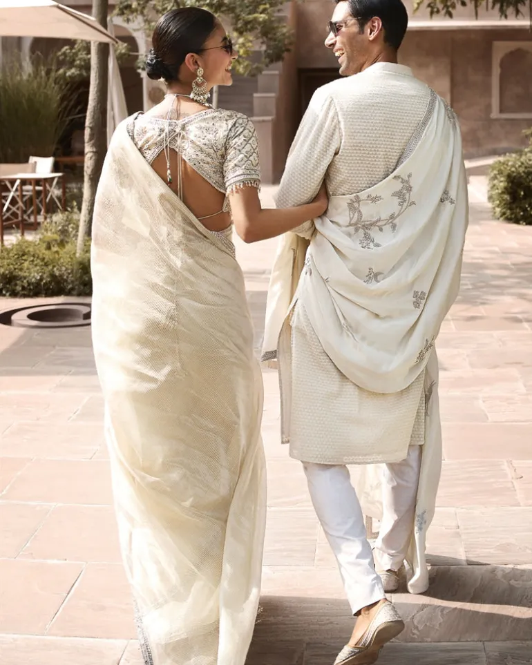 The Tarnished Ekru Royal Matsya Sari Set