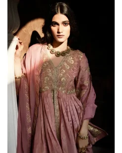 The Tissue Gota Matsya Peplum