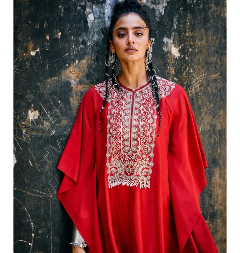 Vagmi Zardozi Embroidered Kaftan