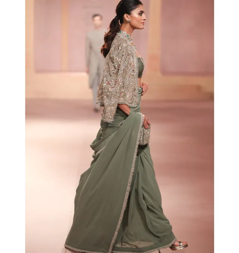Vanshika Jacket Sari Set