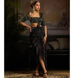Verdant Glow Sari Set