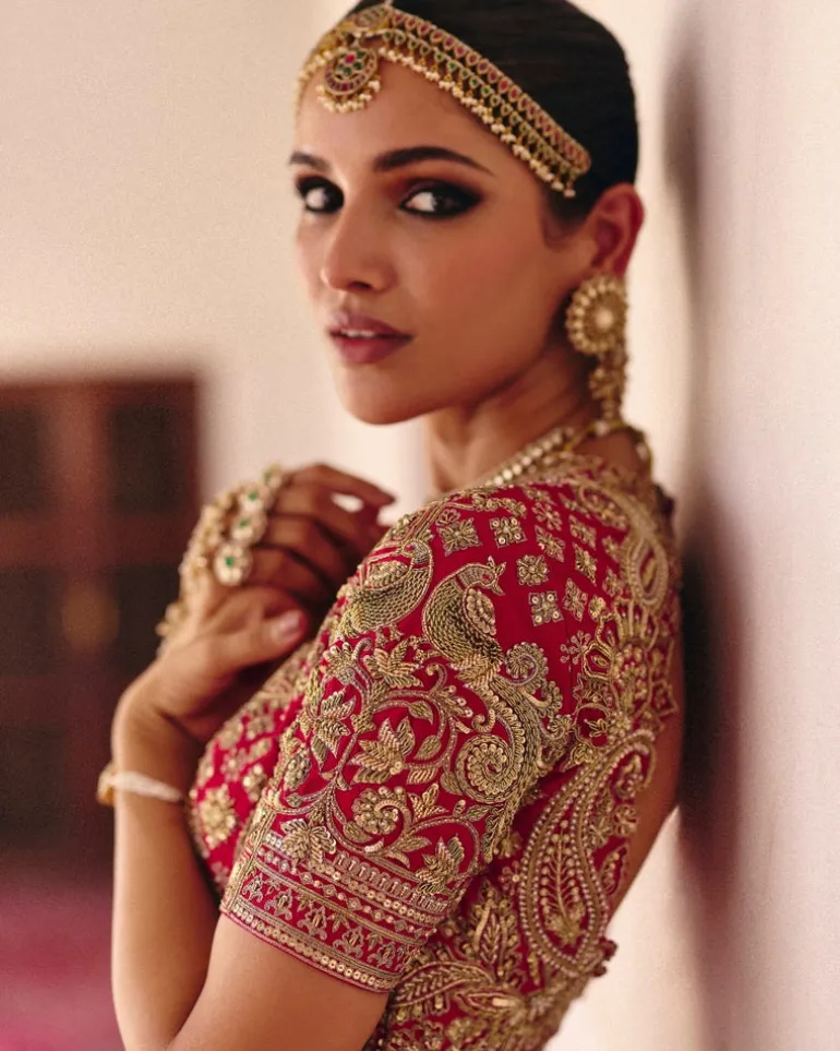 Vryata Lehenga Set