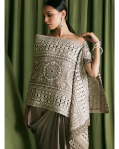 Wrap Stole With Bandeu And Pinched Skirt Set