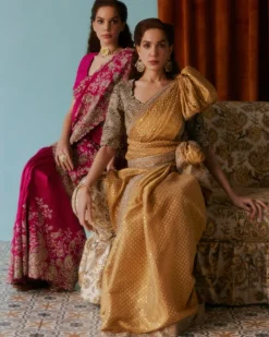 Yami Sari Set