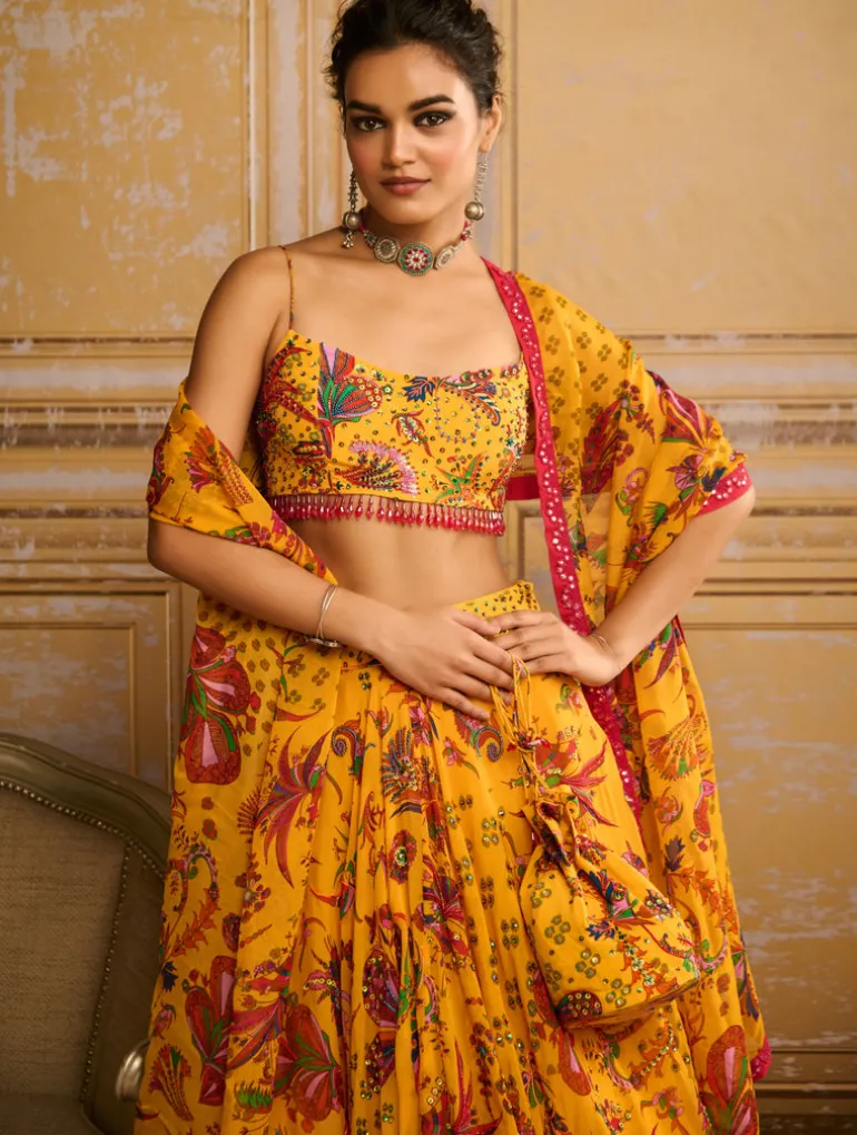 Yellow Highlighted Blouse And Highlighted Lehenga Set