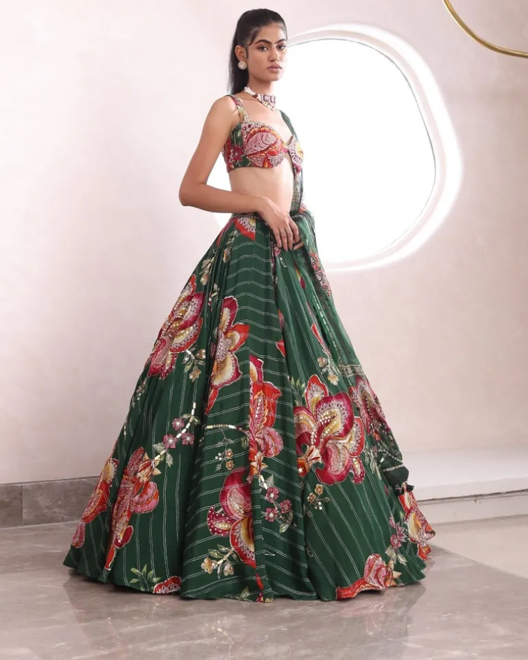 Yuna Lehenga Set