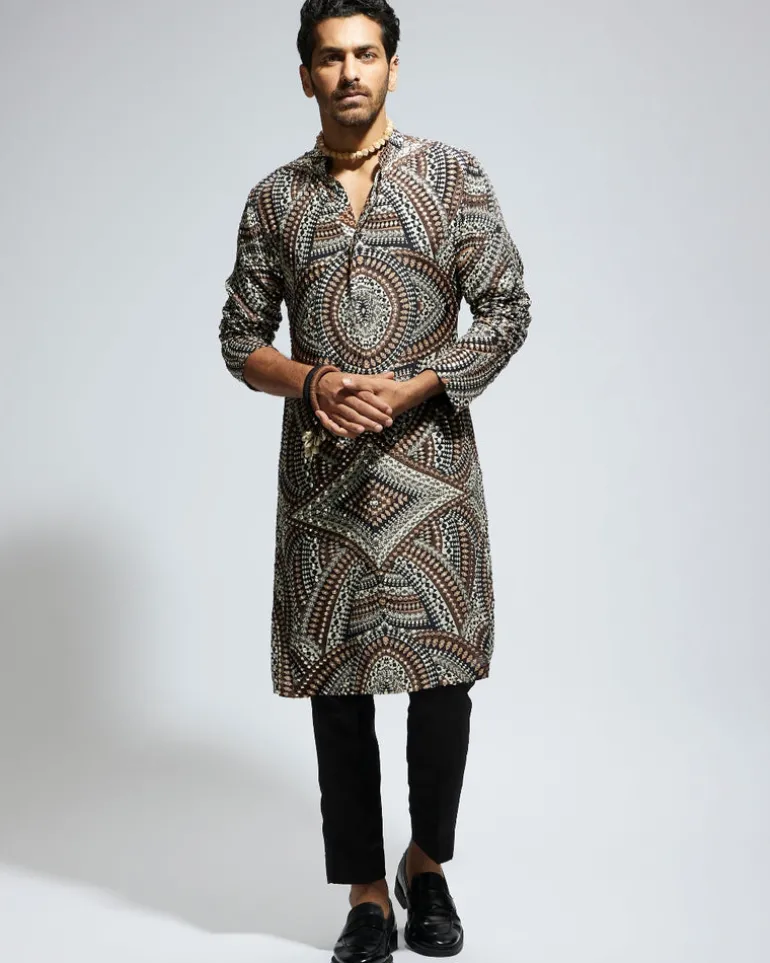 Zentangle Heavily Highlighted Kurta Set