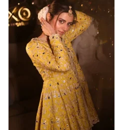 Zeya Sharara Set