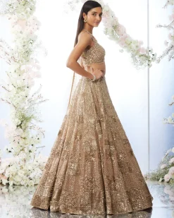 Zohal Lehenga